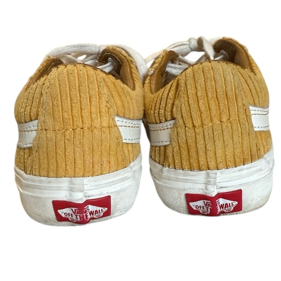Vans Ultracush Corduroy Old Skool shoe. Size W 6.5 - Picture 6 of 6